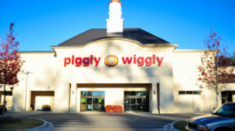 Woodruff Farm Road Shopping Center